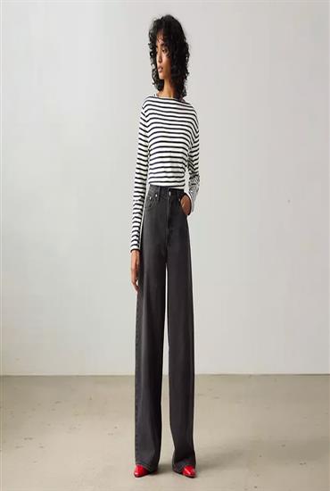 W Xl Straight - INFLUENTIAL LADY